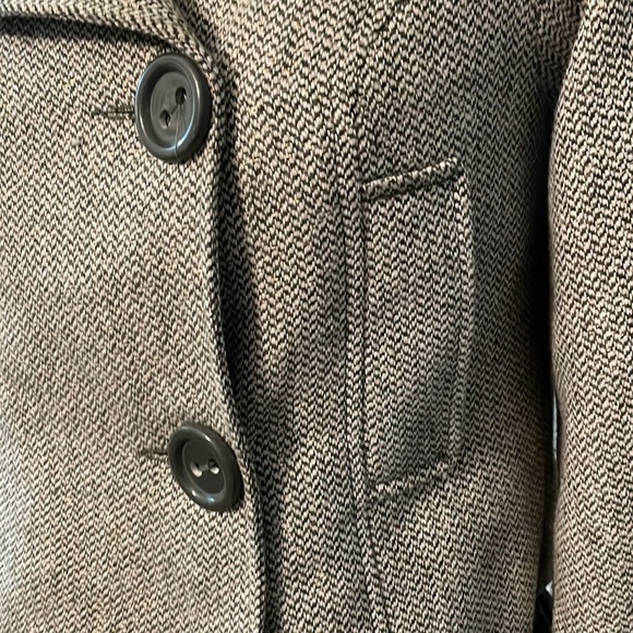 Stylish cropped jacket - Picture 3 of 6